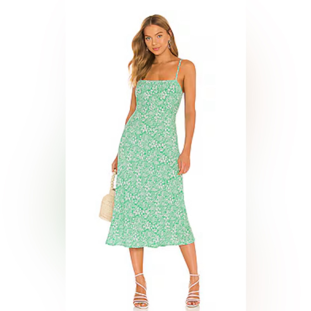 ASTR the Label Gabrielle Dress in color Green Apple Ditsy Size XS